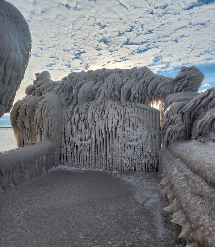 Puertas congeladas en Port Stanley, Ontario 