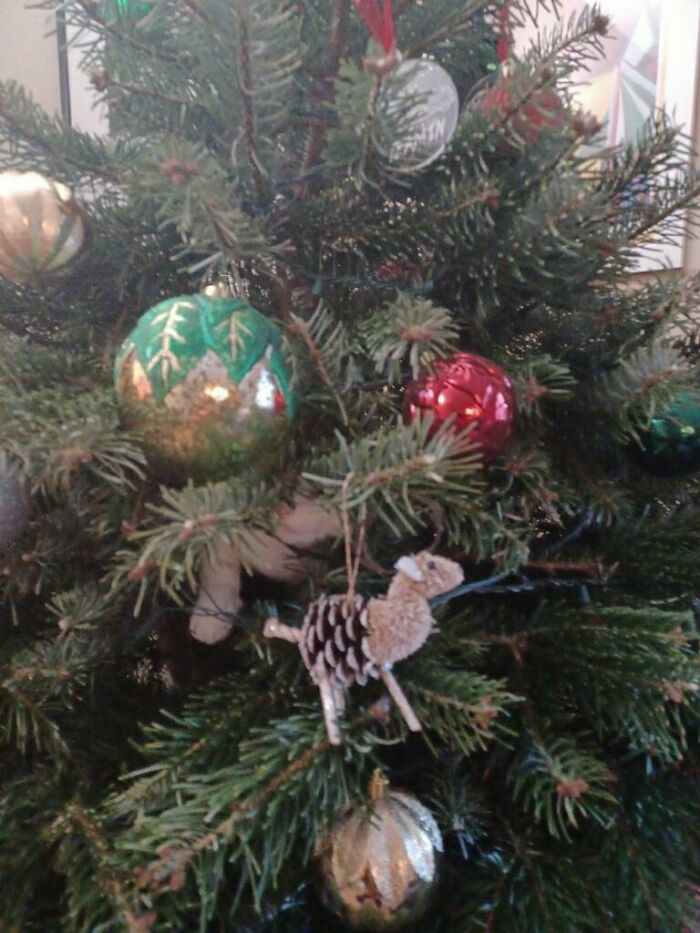 I’m A Christmas Ornament Now