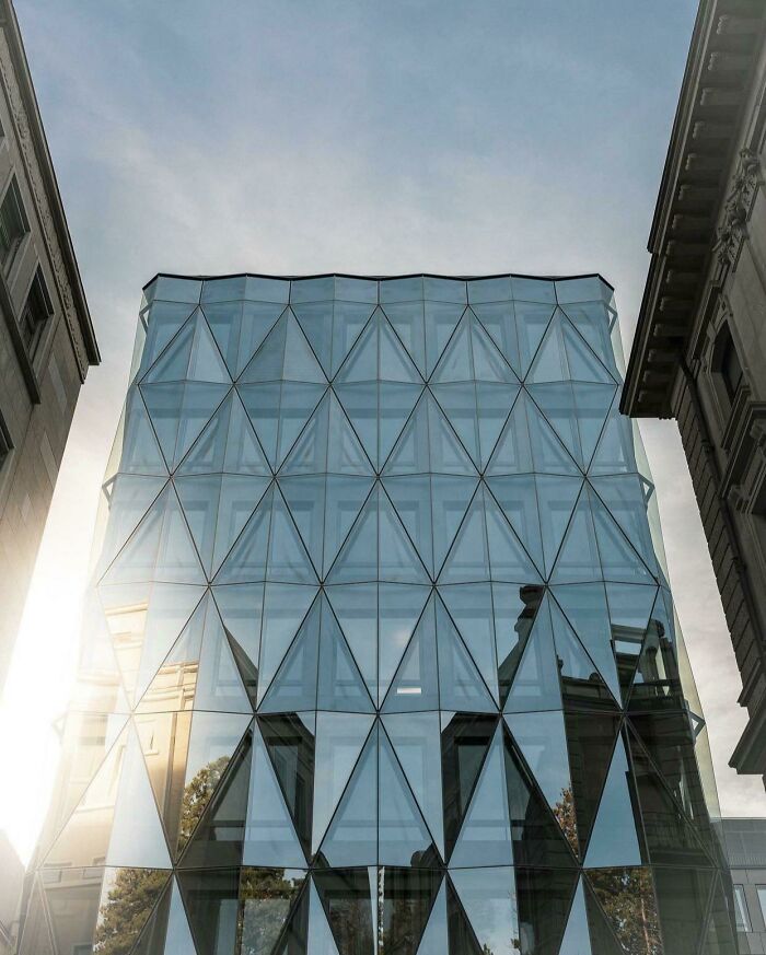 The Zurich Insurance Hq. Zürich