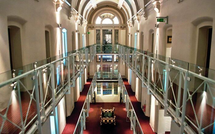 Castle Turned Into Prison; Prison Turned Into Hotel - Oxford