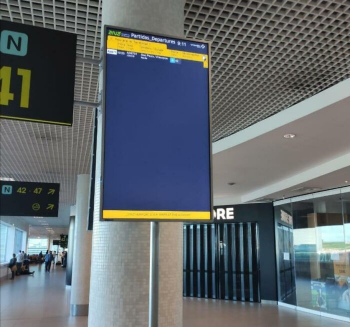 All Flights In Portugal Were Cancelled, Except For My Dad's