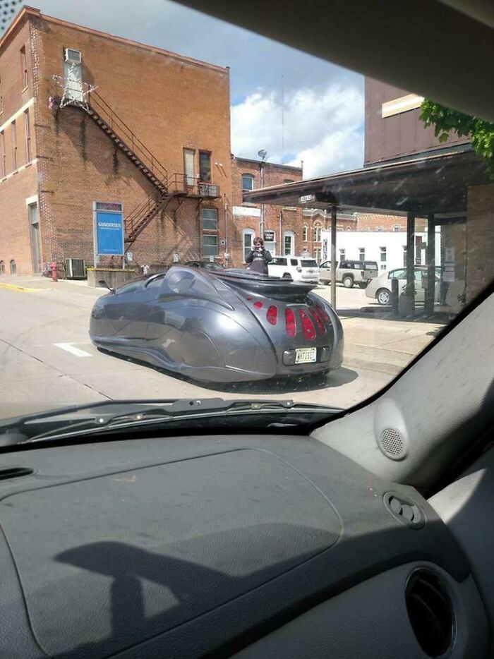 What Kind Of Car Is This?