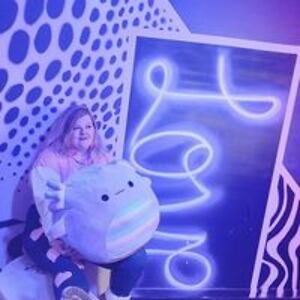 pool_starburst_pink avatar