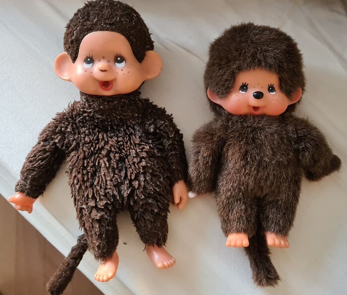 El de la izquierda me lo regalaron por mi primer cumpleaños. El de la derecha para el 31. Mi mamá es increíble