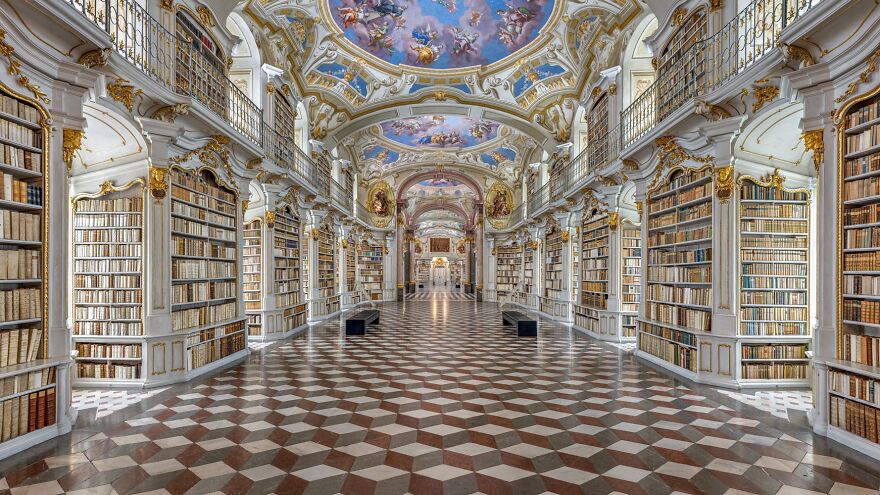Gold 2022 Architecture / Interiors, "Libraries - Inspiration In Past And Present"