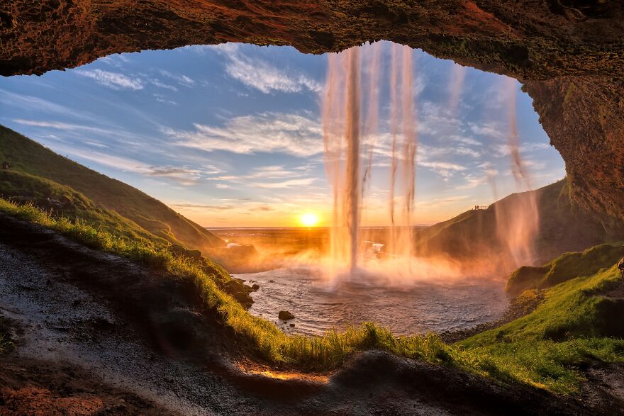 Silver 2022 Nature / Sunset, "Seljalandsfoss"