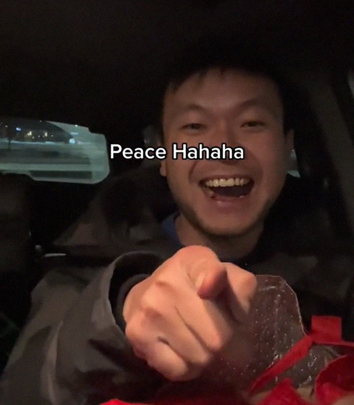 &lsquo;Thank You, $1 Tipper&rsquo;: DoorDash Driver Films Himself Eating Client&rsquo;s Food After They Tipped Too Little To Teach Other Clients A Lesson