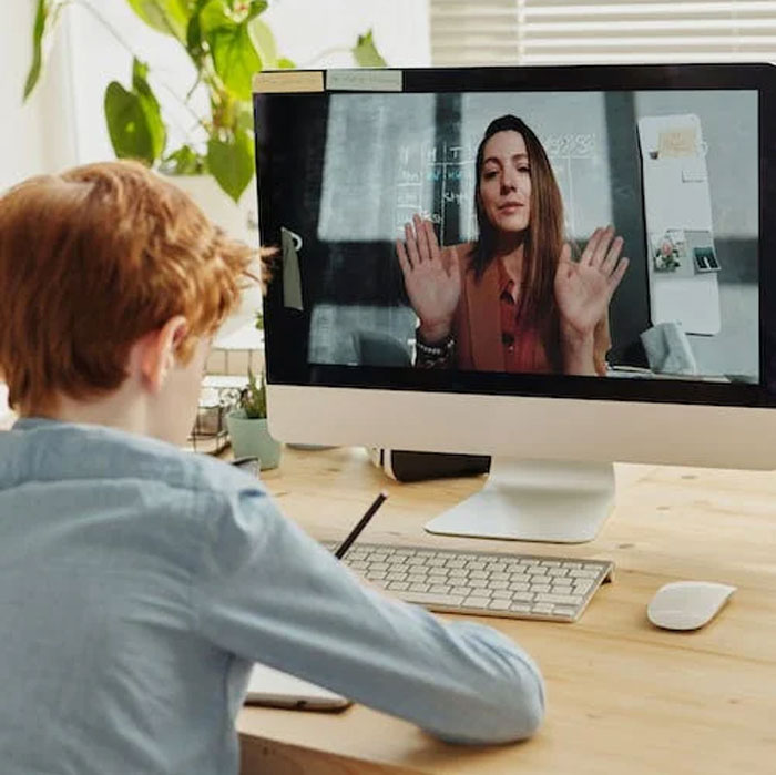 30 Things That Were Once Great But Have Declined So Much, They're Seen As A Joke Now