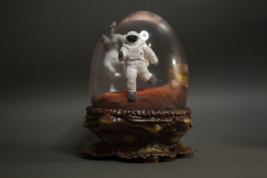 Cosmic Diorama "Show Musk Go On" (Dancing In The Moon Light) Cosmic Diorama "Show Musk Go On" (Dancing In The Moon Light)