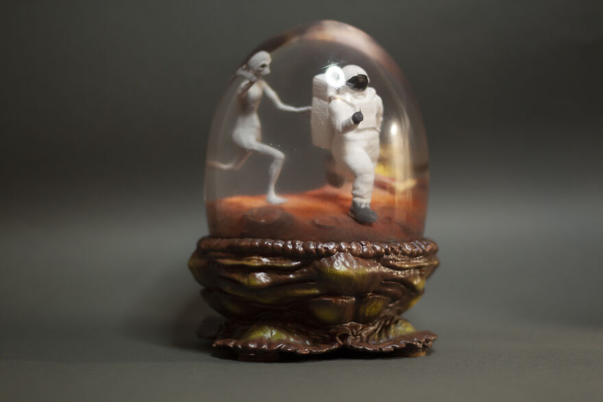 Cosmic Diorama "Show Musk Go On" (Dancing In The Moon Light) Cosmic Diorama "Show Musk Go On" (Dancing In The Moon Light)