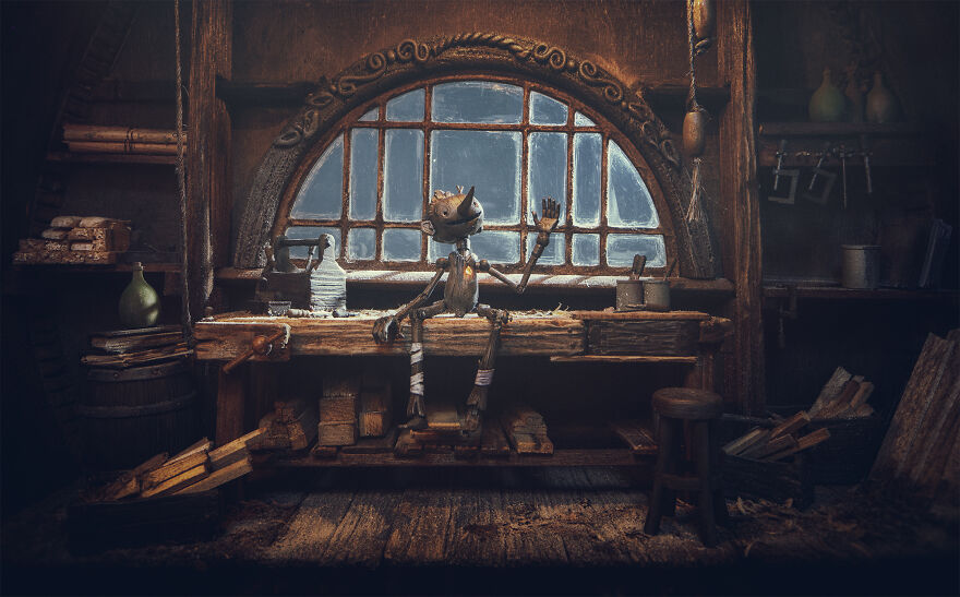 I Crafted My Own Pinocchio Diorama Inside A Guitar (10 Pics)