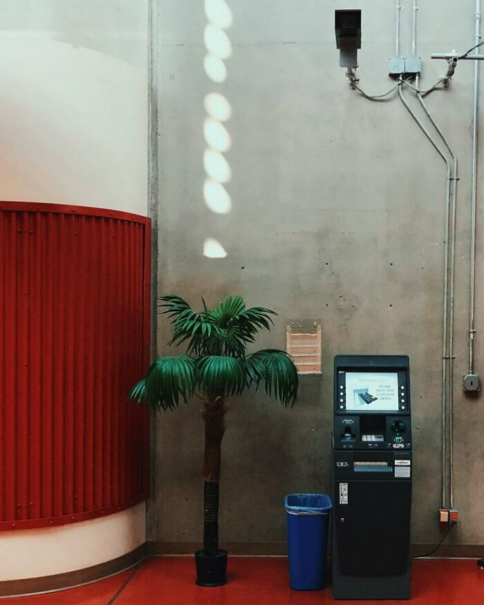 I Like This Corner Looking Like A PS1 Video Game Save Point