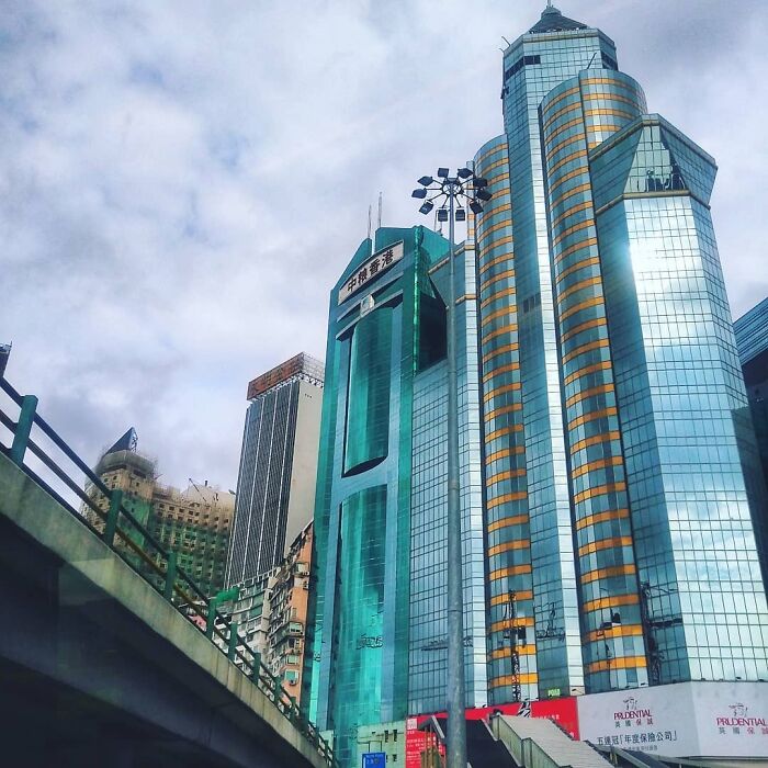 Building In Hong Kong Looks Like A Scene From A Videogame