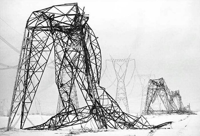 Power Lines Are Crushed With The Weight Of Four Days Of Accumulated Freezing Rain In Boucherville Near Montreal, Canada, January 9, 1998