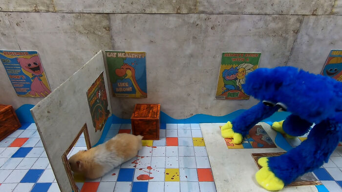 My Hamster Escapes From Hostile Huggy Wuggy In The Awesome Poppy Playtime Maze That I Made (12 Pics)