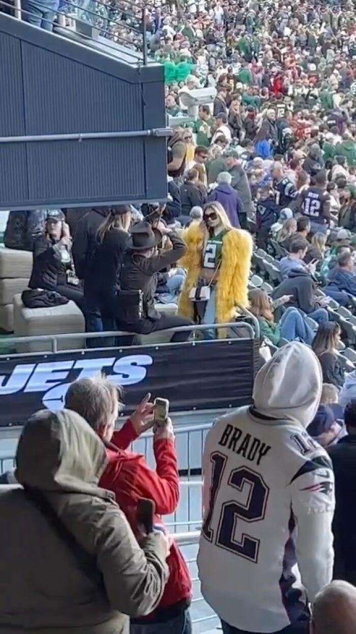 I Had No Idea Big Bird Was A Jets Fan