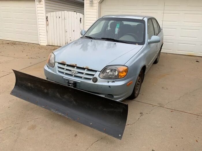 Weird-Screwed-Up-Looking-Cars-Pics