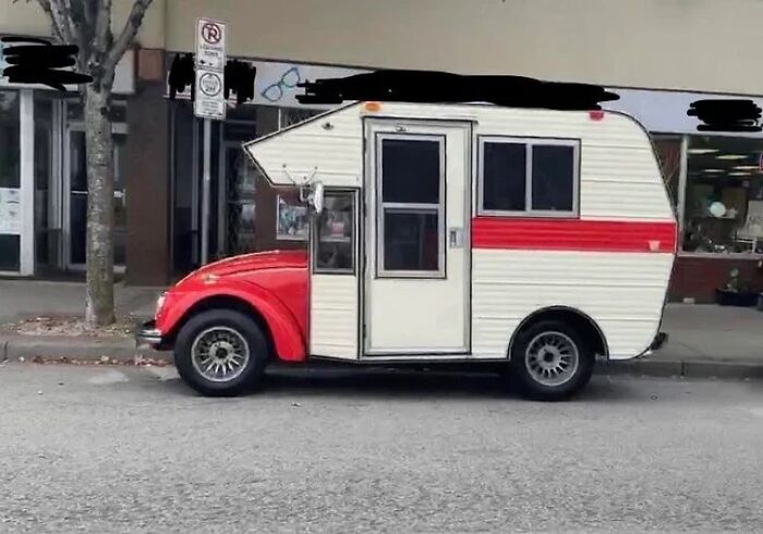 Weird-Screwed-Up-Looking-Cars-Pics