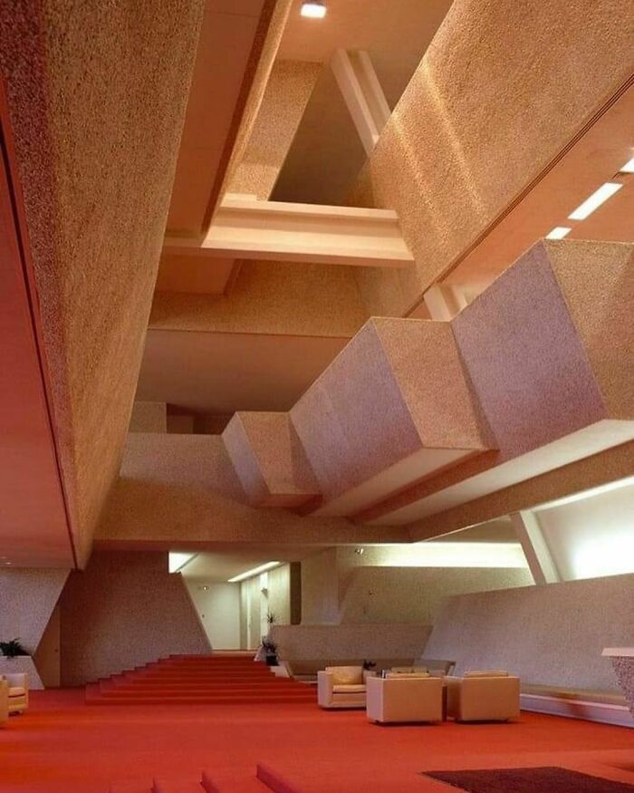 Burroughs Wellcome Building, Paul Rudolph Architect Research Triangle Park, North Carolina, USA, 1972