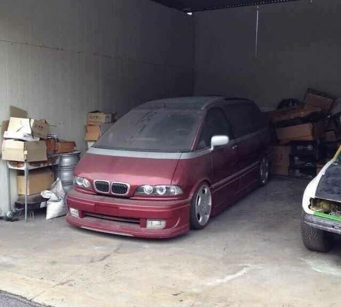 Weird-Screwed-Up-Looking-Cars-Pics