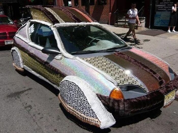 Weird-Screwed-Up-Looking-Cars-Pics