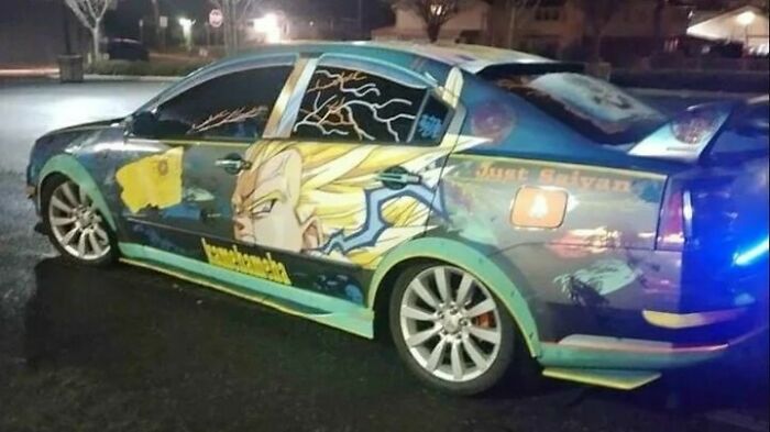 Weird-Screwed-Up-Looking-Cars-Pics