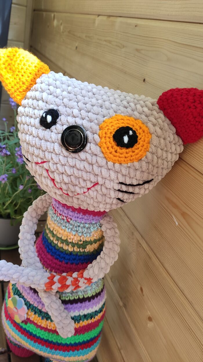 "Scrap Yarn Toys": I Reuse The Leftovers Of Yarn And Turn Them Into Colorful Toys "Scrap Yarn Toys": I Reuse The Leftovers Of Yarn And Turn Them Into Colorful Toys