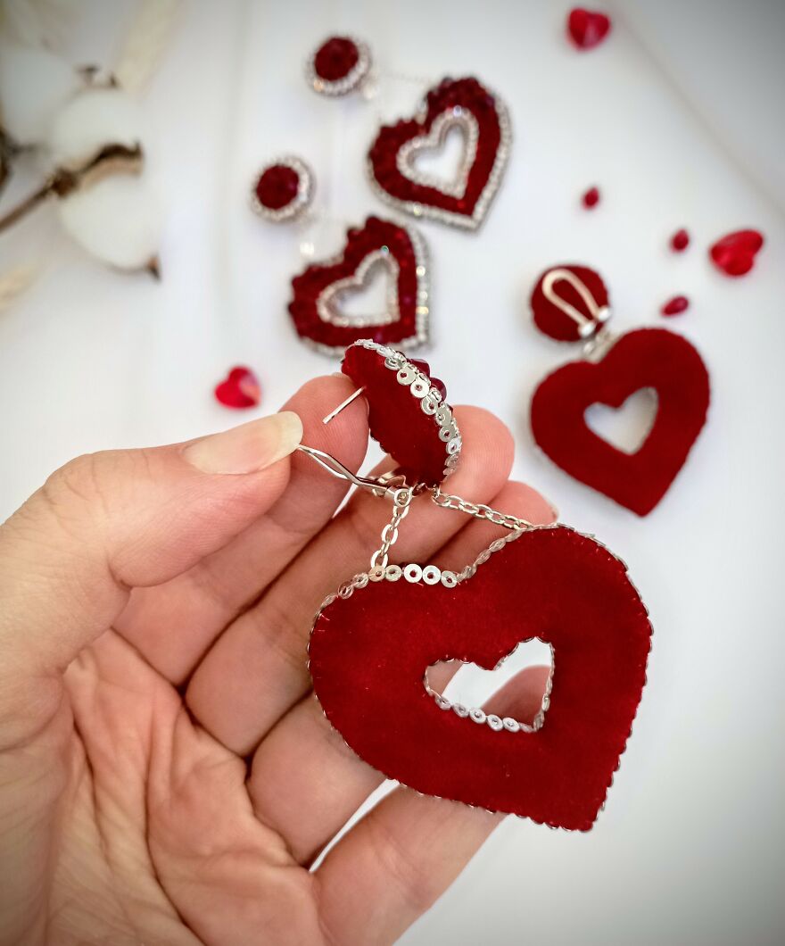 Handmade Heart Shaped Earrings💗 Handmade Heart Shaped Earrings💗