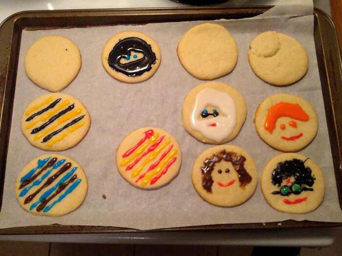 Tried To Make Harry Potter Cookies For My Boyfriend. Having A Bad Day And Ended Up In Tears. He Comforted Me And Then Still Teases Me About It 10 Years Later. I Actually Got This Text From Him Today, That Adorable Jerk Face 😂