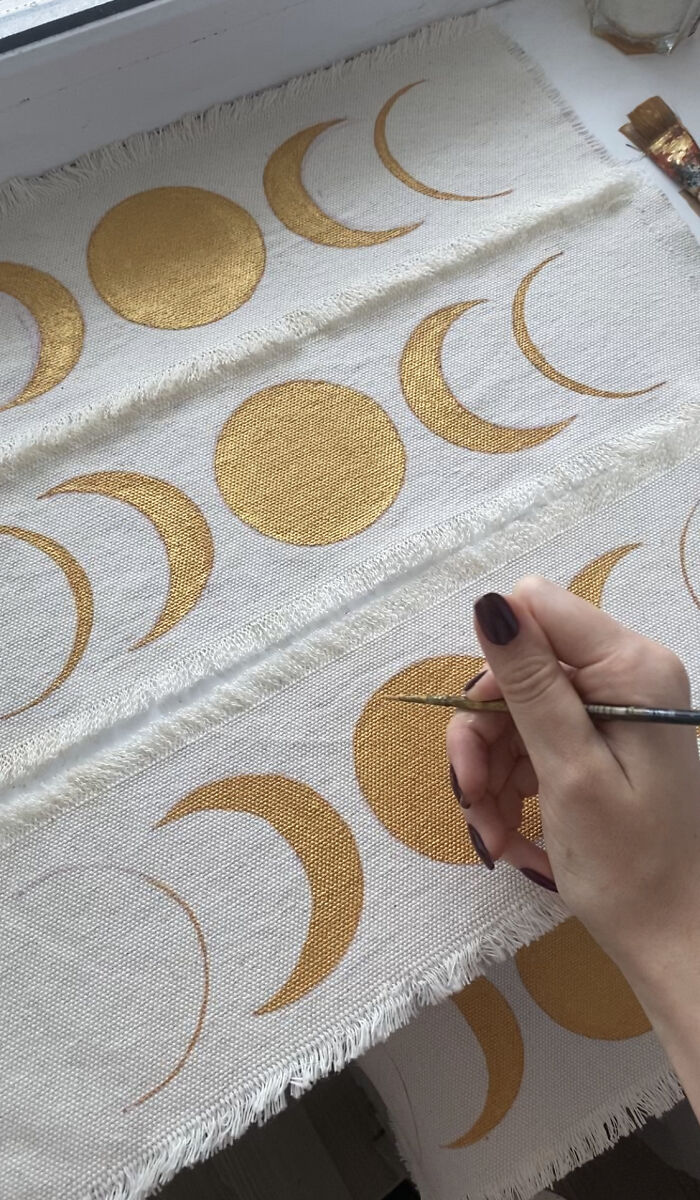 This Is How I Make Wall Hangings With Moon Phases (9 Pics)