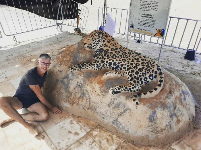 Sand Artist Makes Sculptures That Will Blow Your Mind (30 New Pics)