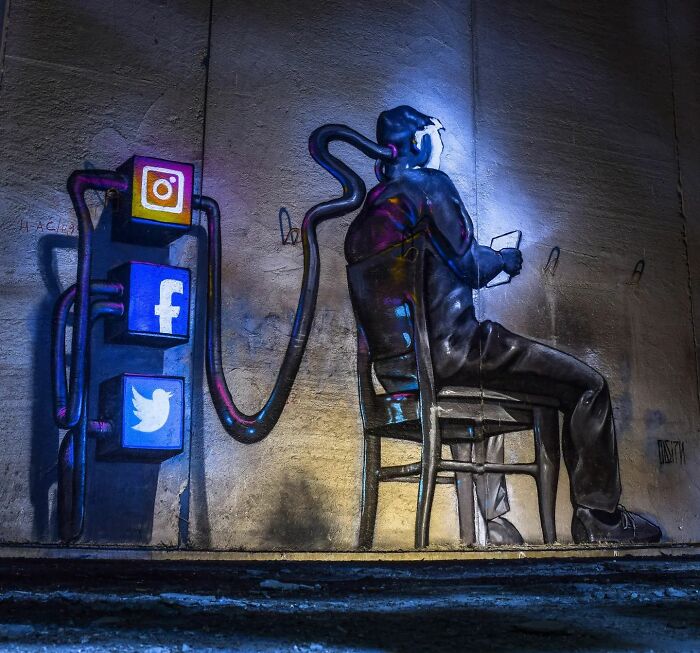 This Street Artist Continues To Create 3D Graffiti That Blurs The Line Between Art And Reality (35 New Pics)