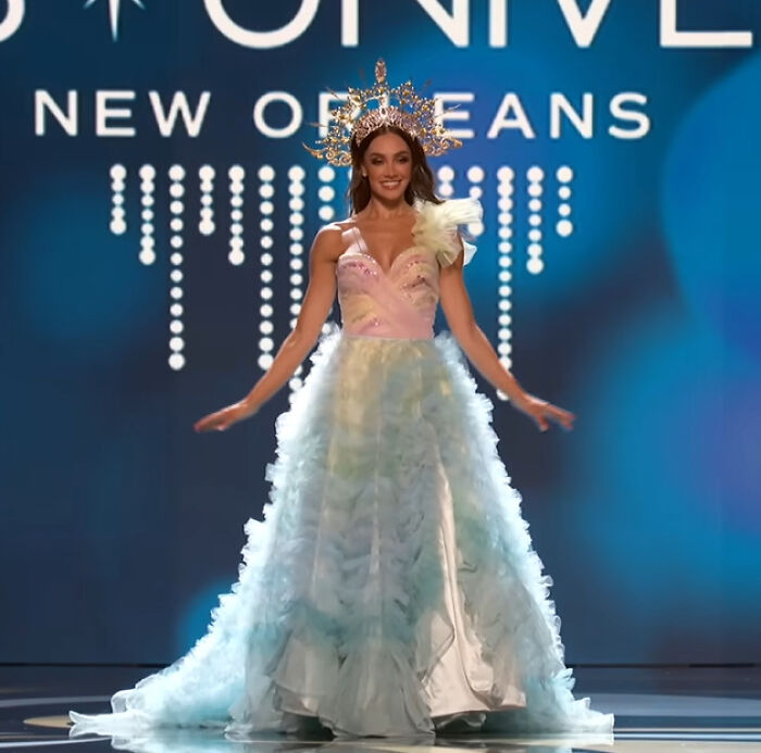 Miss Australia, Monique Riley