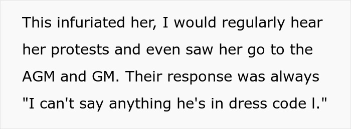 Guy Shows Up Wearing Flared Yoga Pants To Defend His Female Coworkers From New Manager Guy Shows Up Wearing Flared Yoga Pants To Defend His Female Coworkers From New Manager