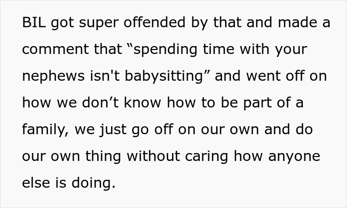 Childless Couple Get Accused Of 'Ruining' A Family Vacation By Not Going, Find Out They Were Expected To Babysit