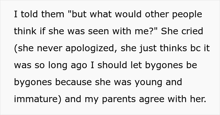 "I Had To Be In Therapy For Years Because Of Her": Woman Gets Told Off By Family For Not Wanting Her Twin Sister To Be Her Bridesmaid "I Had To Be In Therapy For Years Because Of Her": Woman Gets Told Off By Family For Not Wanting Her Twin Sister To Be Her Bridesmaid