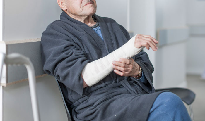 Husband &ldquo;Forces&rdquo; His Wife To Take Care Of Herself By Making Her Do The Same Things For Herself That She Does For Him