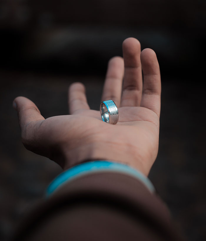 35 People Share The Biggest "Money Mistakes" They've Made That Changed Their Life For The Worse