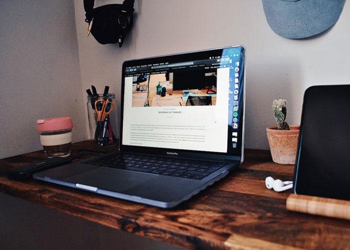 50 People From Various Generations Don't Hold Back Confessing Their Most 'Boomer' Takes