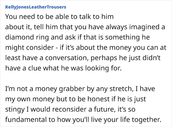 “I Know He Can Afford So Much More”: Woman Checks Her Engagement Ring’s Hallmark And Finds Out That It’s “Cheap” “I Know He Can Afford So Much More”: Woman Checks Her Engagement Ring’s Hallmark And Finds Out That It’s “Cheap”