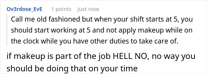 Waitress Loses Her Well-Tipping Table After Absolutely Insisting She Needs To Do Her Makeup For 15 Minutes