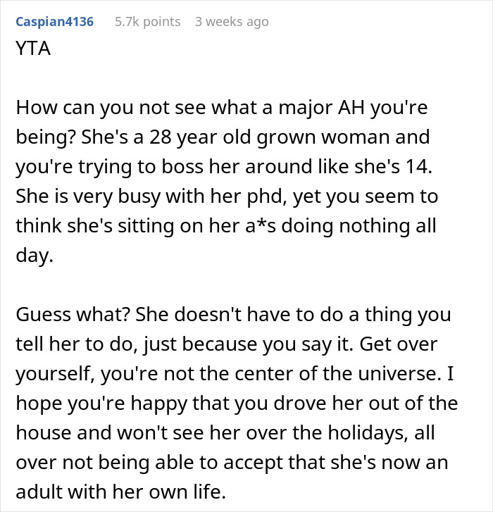 "She's Sitting On A Computer All Day": Dad Thinks His Work Is More Important Than Daughter's, Gets A Reality Check Online