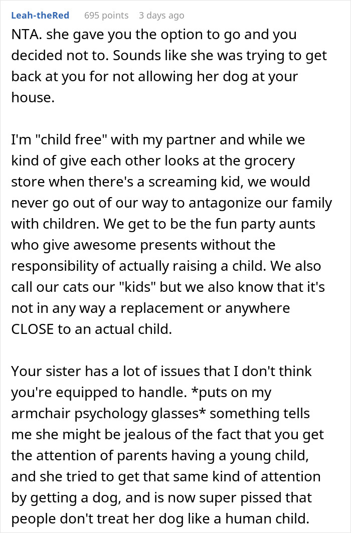 Woman Is Offended Her Dog Wasn't Welcome At Brother's Christmas, Bans His Child From Her New Year's, Goes Livid When The Brother Doesn't Come Woman Is Offended Her Dog Wasn't Welcome At Brother's Christmas, Bans His Child From Her New Year's, Goes Livid When The Brother Doesn't Come