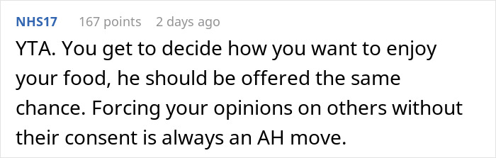 Guy Doesn't Allow Sister's BF To Ruin His Italian Dish With Asian Hot Sauce, Drama Ensues