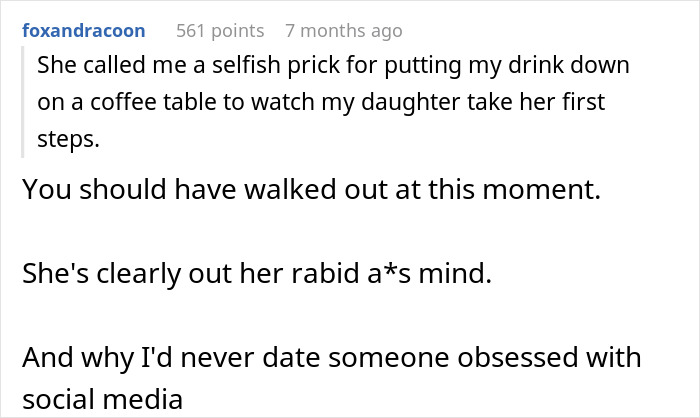 "I Live In An Instagram Photoshoot": Guy Can't Stand Influencer Wife's Obsession With 'Aesthetics', Asks For A Divorce