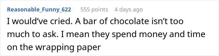 Person Goes To Celebrate Christmas With Fianc&eacute;'s Family For The First Time, Loses It After Getting 18 Pieces Of Coal As Gifts