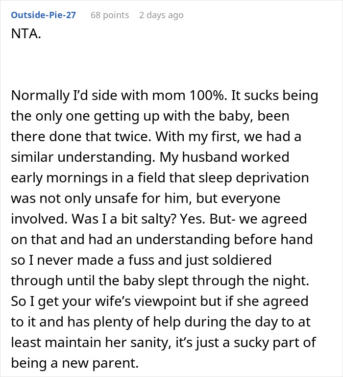 Man Asks Whether He’s The Jerk For Refusing To Wake Up In The Middle Of The Night To Take Care Of His Baby, The Internet Sides With Him Man Asks Whether He’s The Jerk For Refusing To Wake Up In The Middle Of The Night To Take Care Of His Baby, The Internet Sides With Him