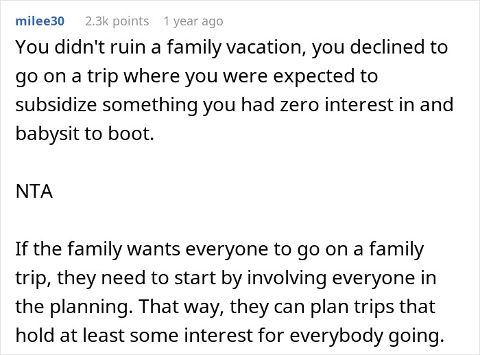 Childless Couple Get Accused Of 'Ruining' A Family Vacation By Not Going, Find Out They Were Expected To Babysit