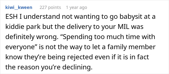 Childless Couple Get Accused Of 'Ruining' A Family Vacation By Not Going, Find Out They Were Expected To Babysit
