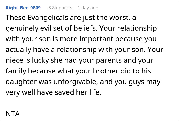 Man Offers To Walk His Lesbian Niece Down The Aisle At Her Wedding Instead Of Her Homophobe Father, Gets Called A Jerk